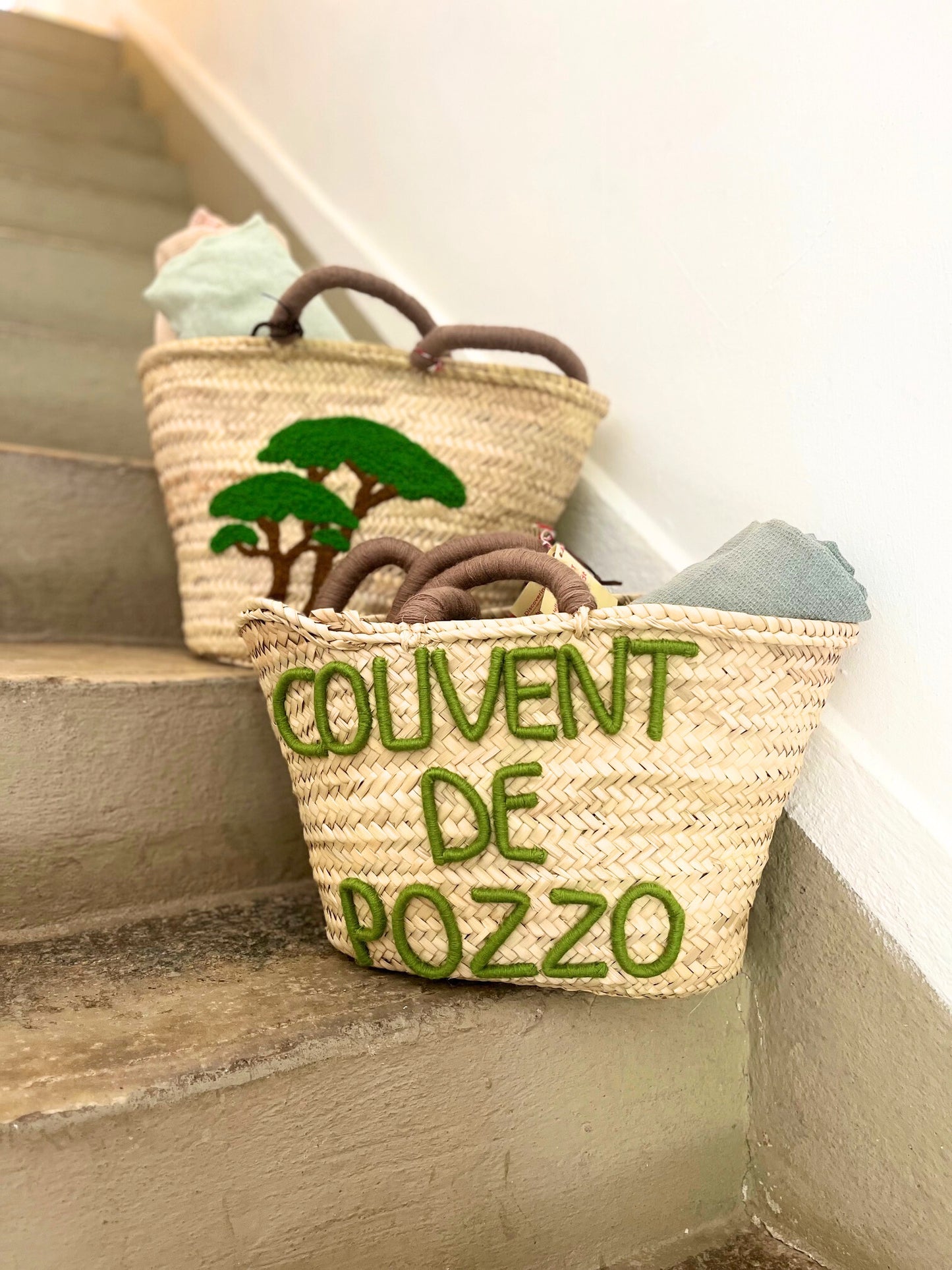 Couvent de Pozzo x Kilometre Paris .Panier pins parasol